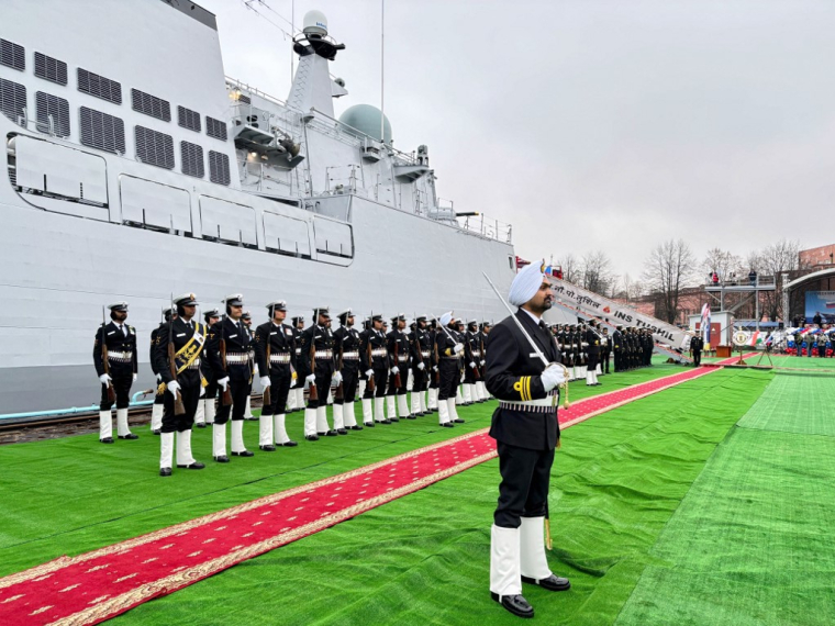 Le "Tushil" a été inspecté par les autorités indiennes, dans le port de Kaliningrad, avant sa mise en service ( India's Ministry of Defence / - )