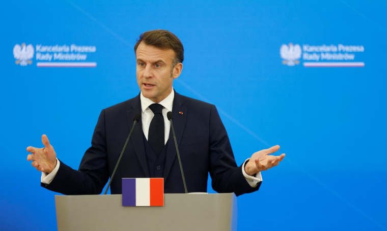 Emmanuel Macron, à Varsovie, le 12 décembre 2024 ( AFP / WOJTEK RADWANSKI )