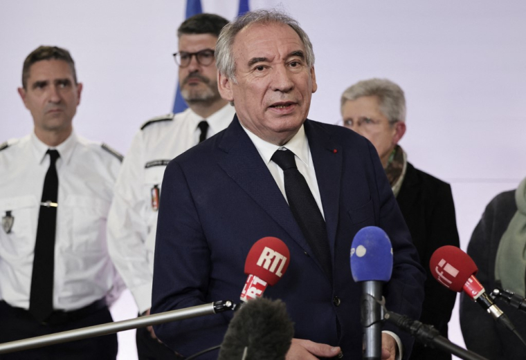 François Bayrou à Paris, le 14 décembre 2024. ( AFP / STEPHANE DE SAKUTIN )