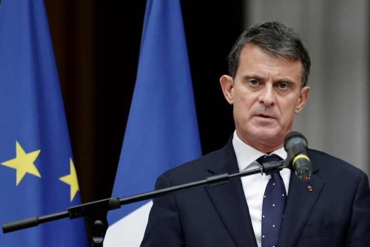 Le nouveau ministre des Outre-mer, Manuel Valls, lors de la cérémonie de passation de pouvoir le 24 décembre 2024 à Paris  ( AFP / STEPHANE DE SAKUTIN )